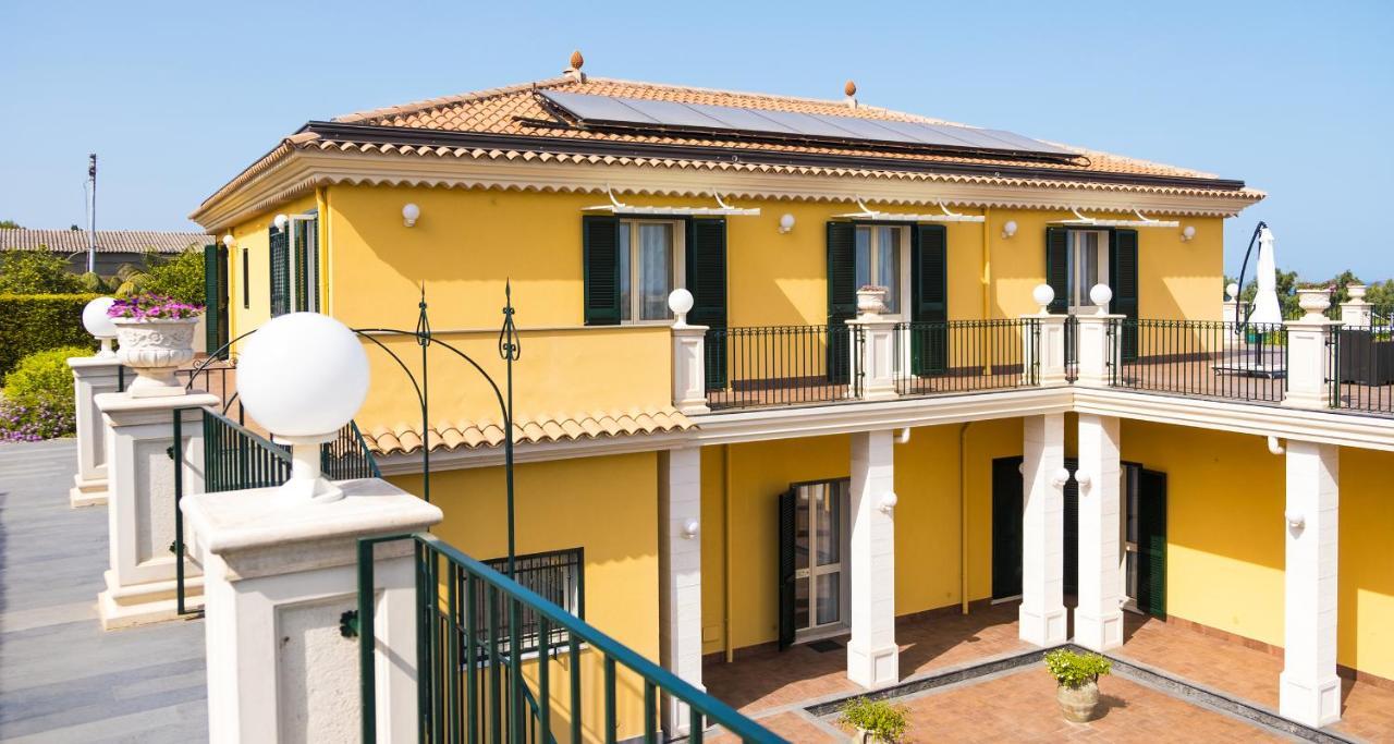 Zahra Agriturismo Acireale Exterior foto